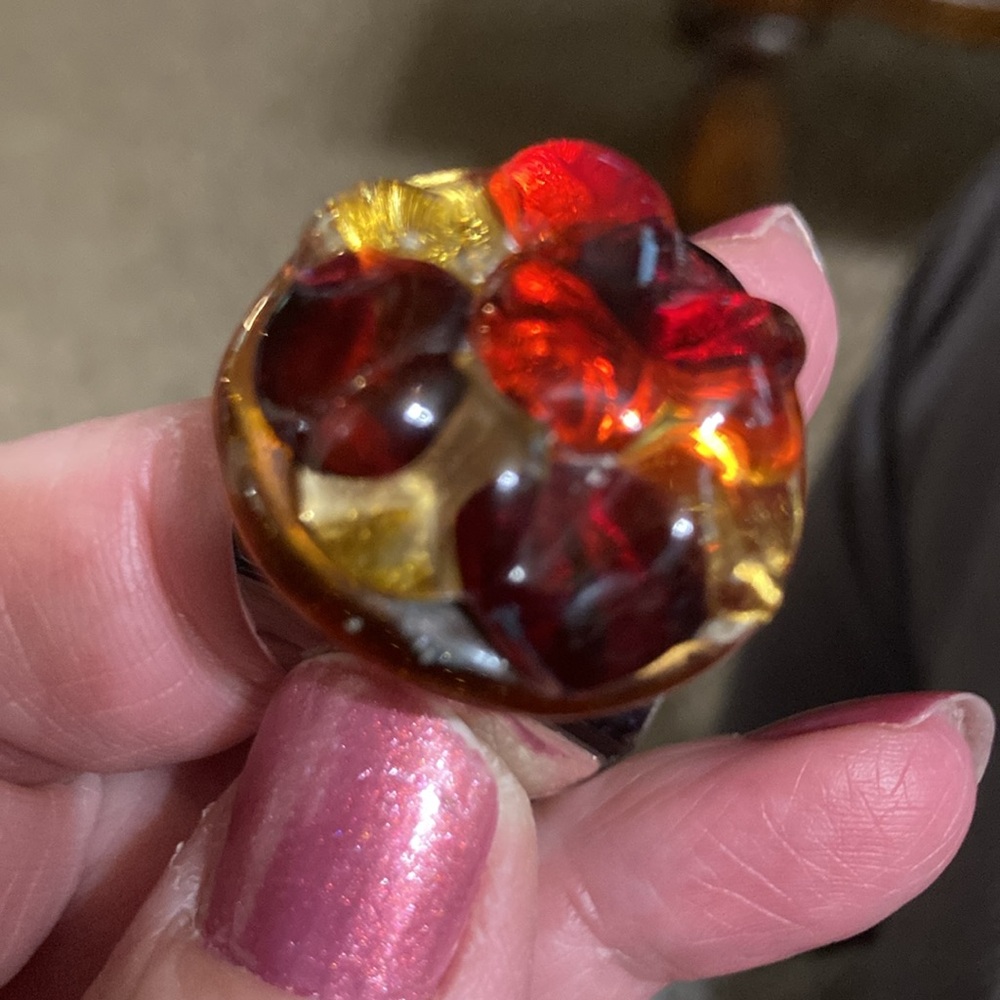 Antica Murrina adjustable glass ring approximate size is 6ish to 7 - Picture 8 of 12